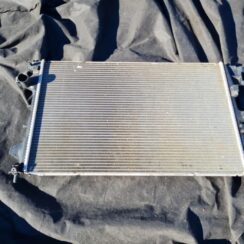 Dzesēšanas radiators priekš OPEL VECTRA C 2008