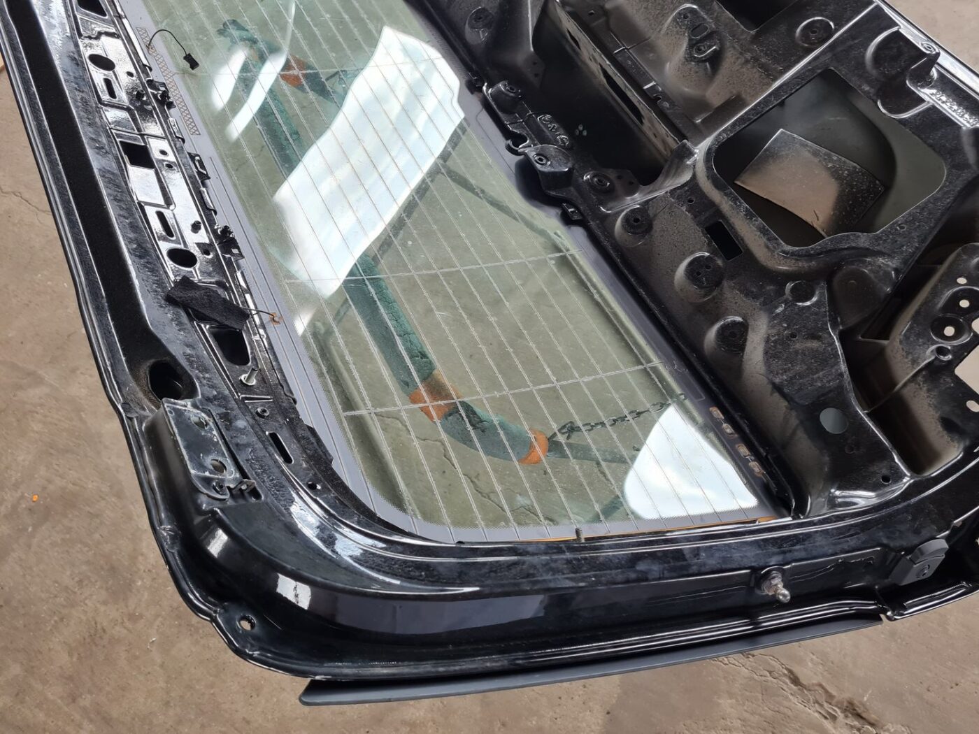 Bagāžnieka vāks priekš MERCEDES BENZ E250 W212 2014