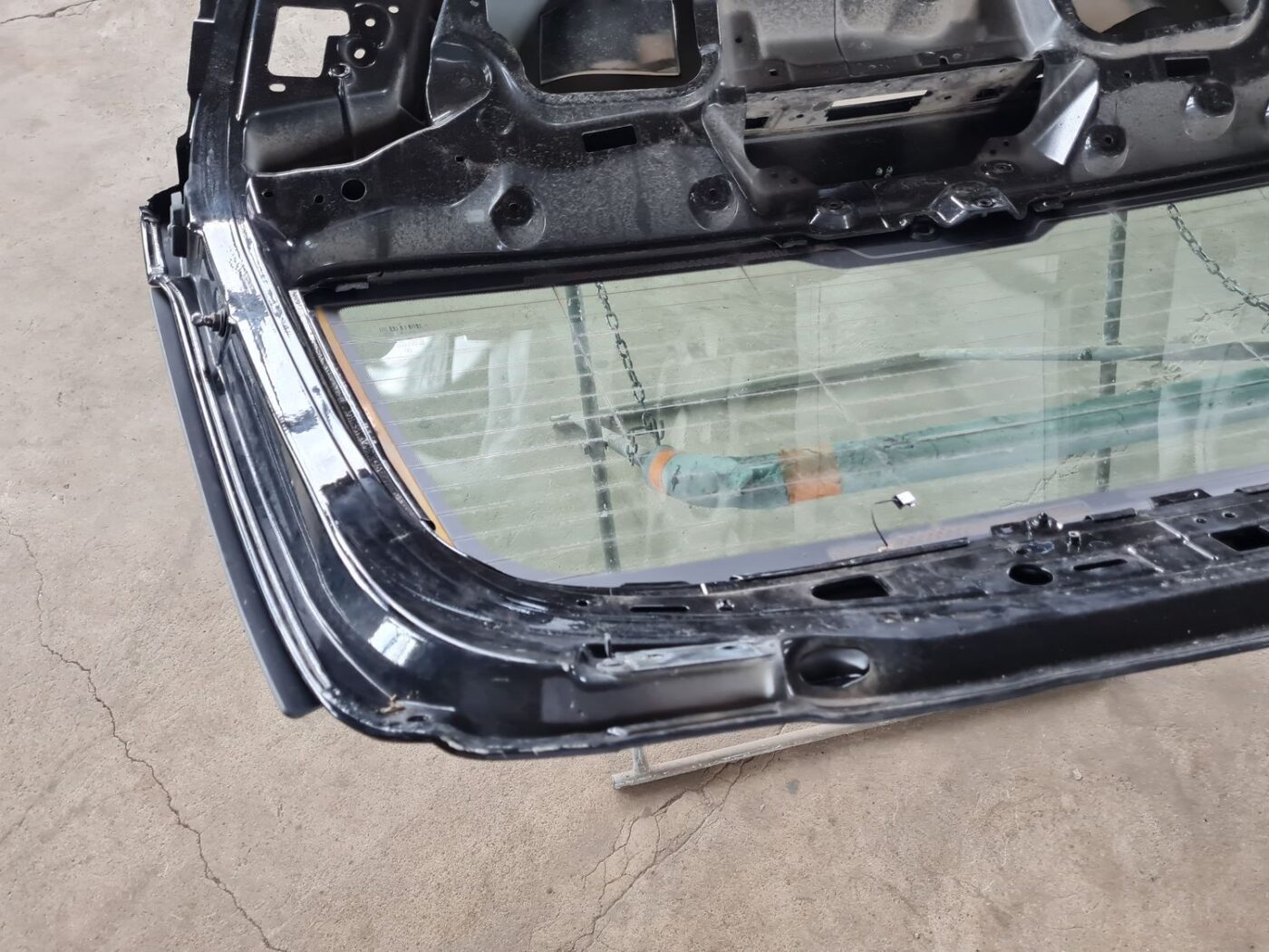 Bagāžnieka vāks priekš MERCEDES BENZ E250 W212 2014