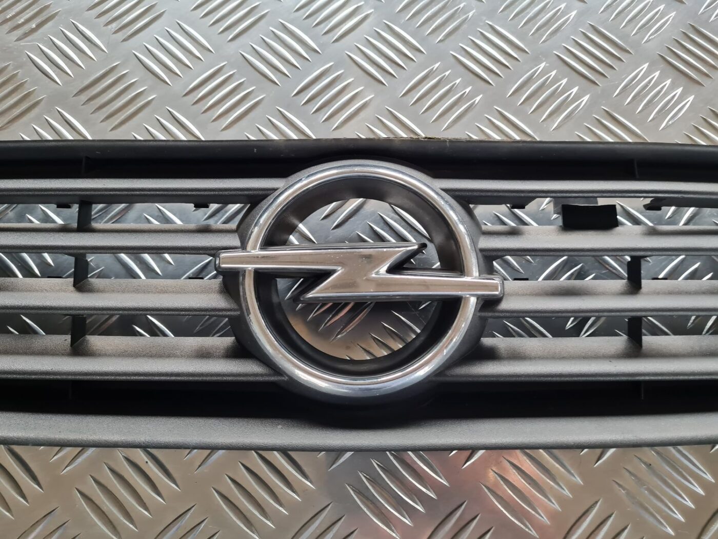 Pārsega reste priekš OPEL ZAFIRA 1999 2 Pārsega reste priekš OPEL ZAFIRA 1999