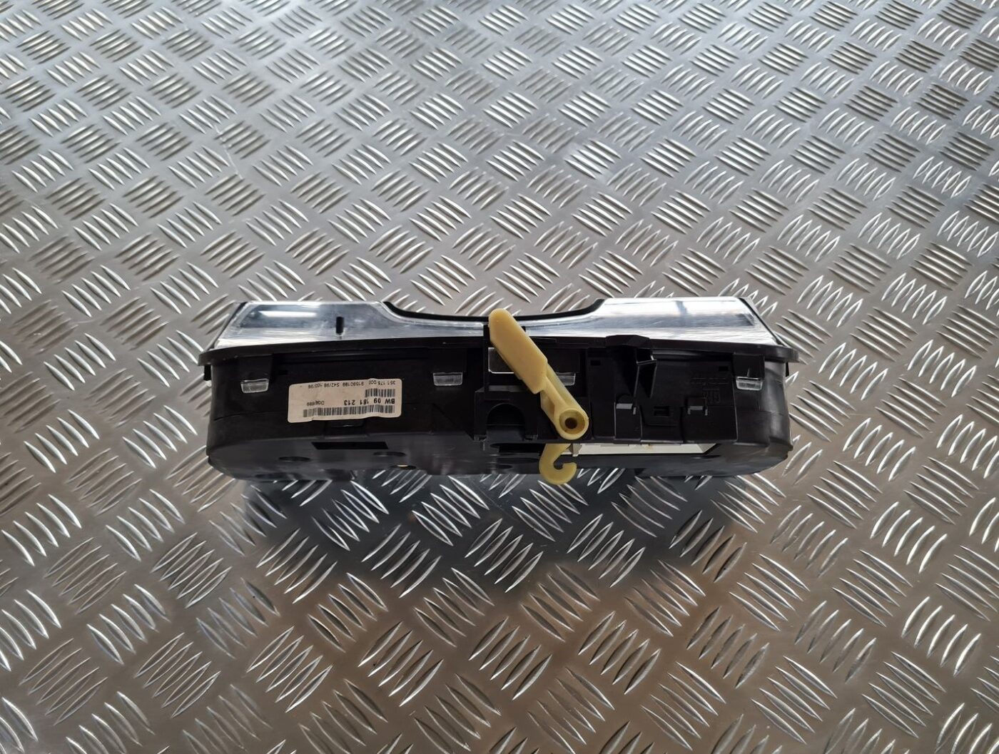 Spidometrs priekš OPEL ZAFIRA 1999