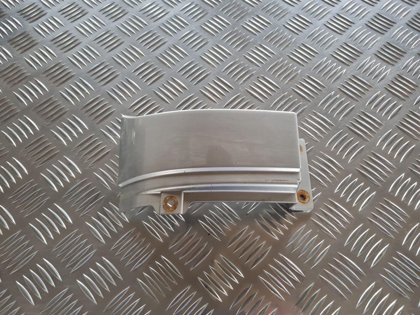 Aizmugurēja bufera uzlika priekš OPEL ZAFIRA 1999