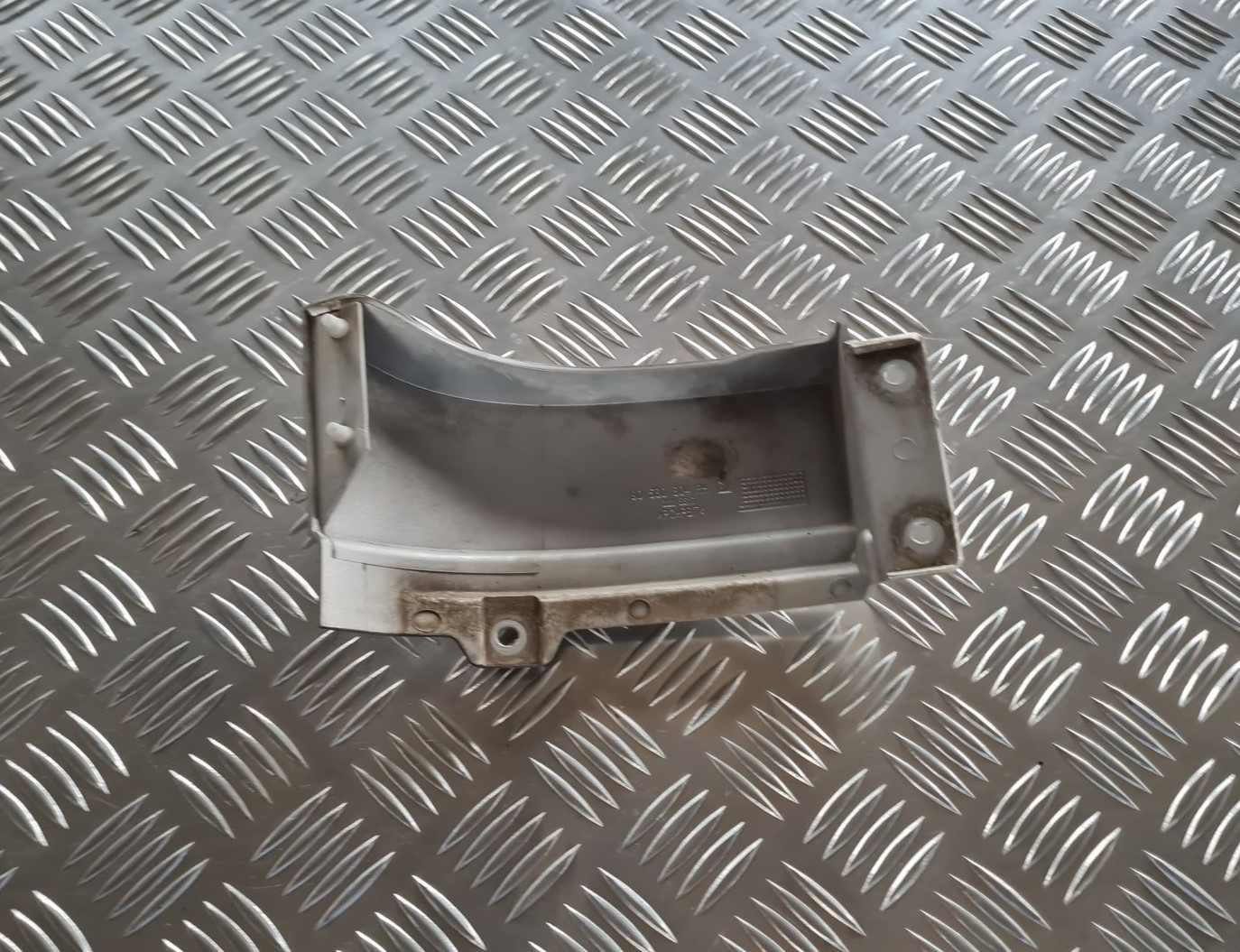 Aizmugurēja bufera uzlika priekš OPEL ZAFIRA 1999 2 Aizmugurēja bufera uzlika priekš OPEL ZAFIRA 1999