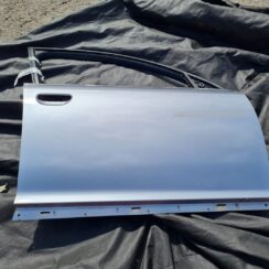 Priekšējās labās durvis priekš AUDI A6 AVANT 2007 QUATTRO