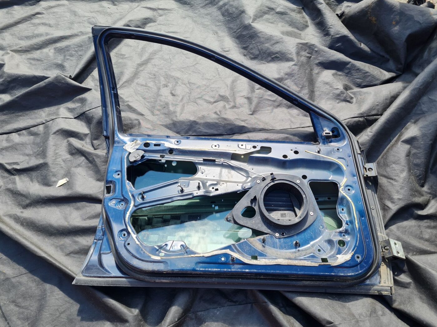 Priekšējās kreisās durvis priekš PEUGEOT 607 2010 5 Priekšējās kreisās durvis priekš PEUGEOT 607 2010