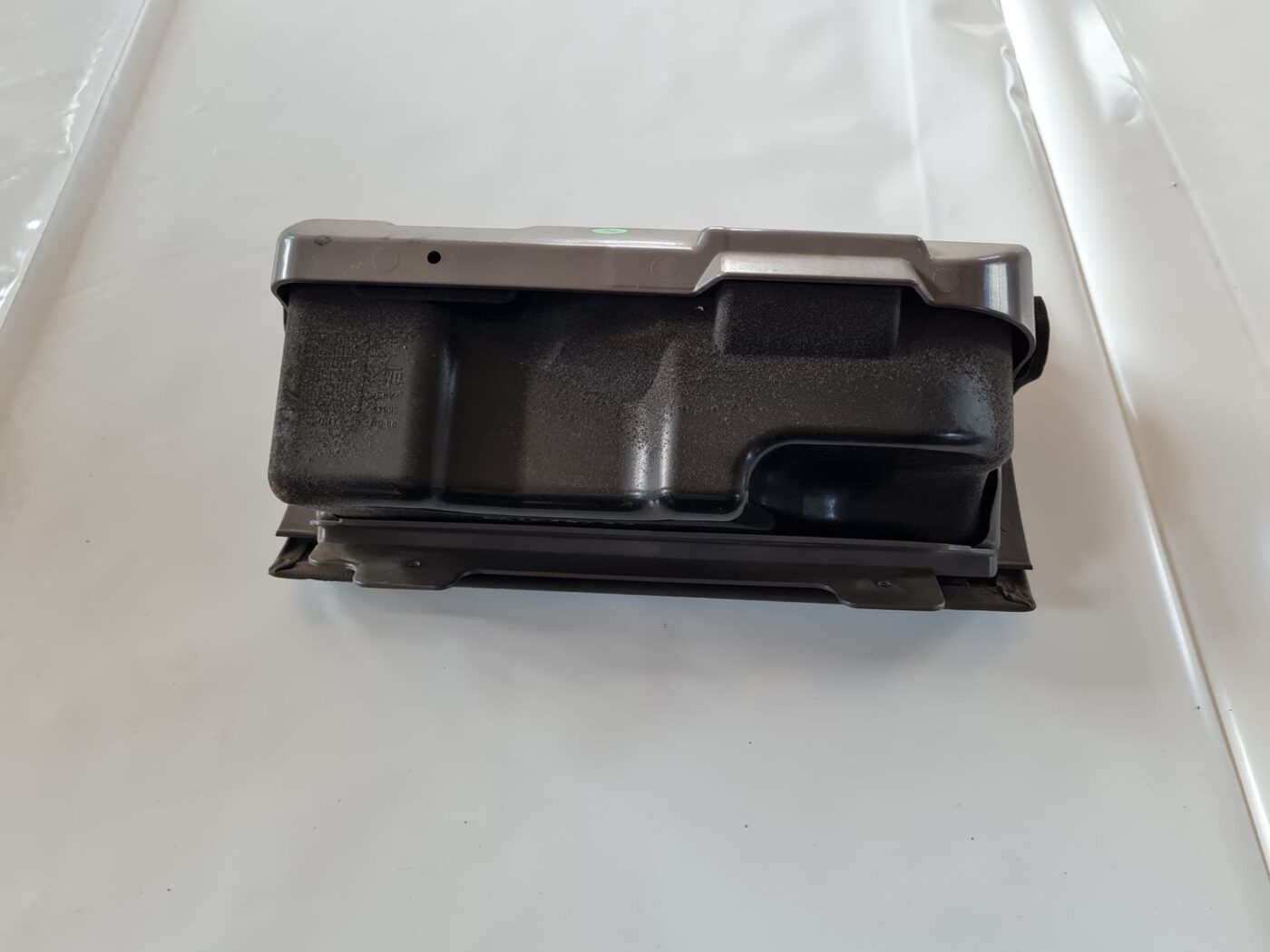 Mantu glabāšanas nodalījums pasažiera pusē priekš OPEL ZAFIRA 1999 3 Mantu glabāšanas nodalījums pasažiera pusē priekš OPEL ZAFIRA 1999