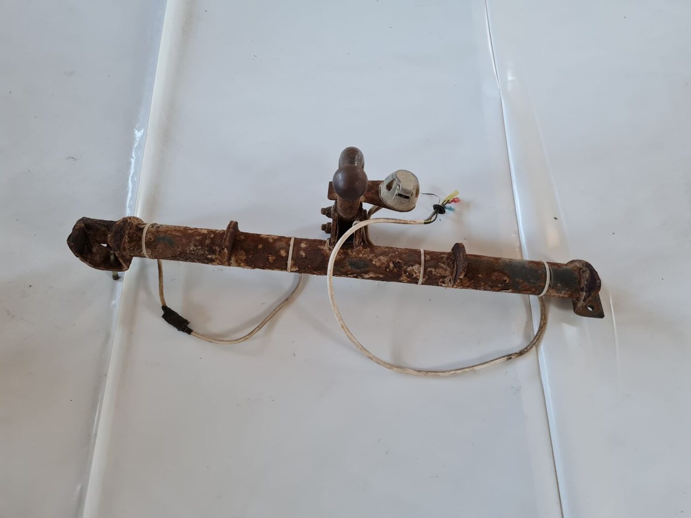 Sakabes ierīce (farkops) priekš OPEL ZAFIRA 1999