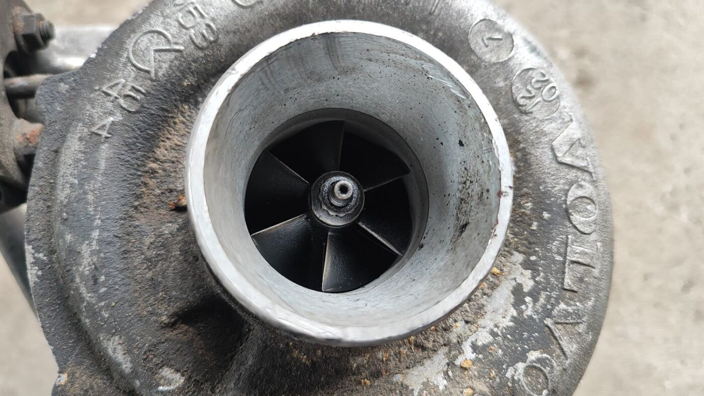 Turbīna priekš VOLVO V70 2003 GREY 10 Turbīna priekš VOLVO V70 2003 GREY