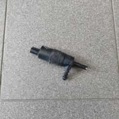 Mazgātāja šķidruma sūknis priekš VW GOLF 5 2006