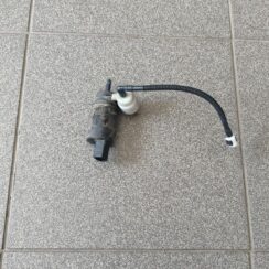 Mazgātāja šķidruma sūknis priekš VW PASSAT B6 2006 ANGL. UNIVERSAL