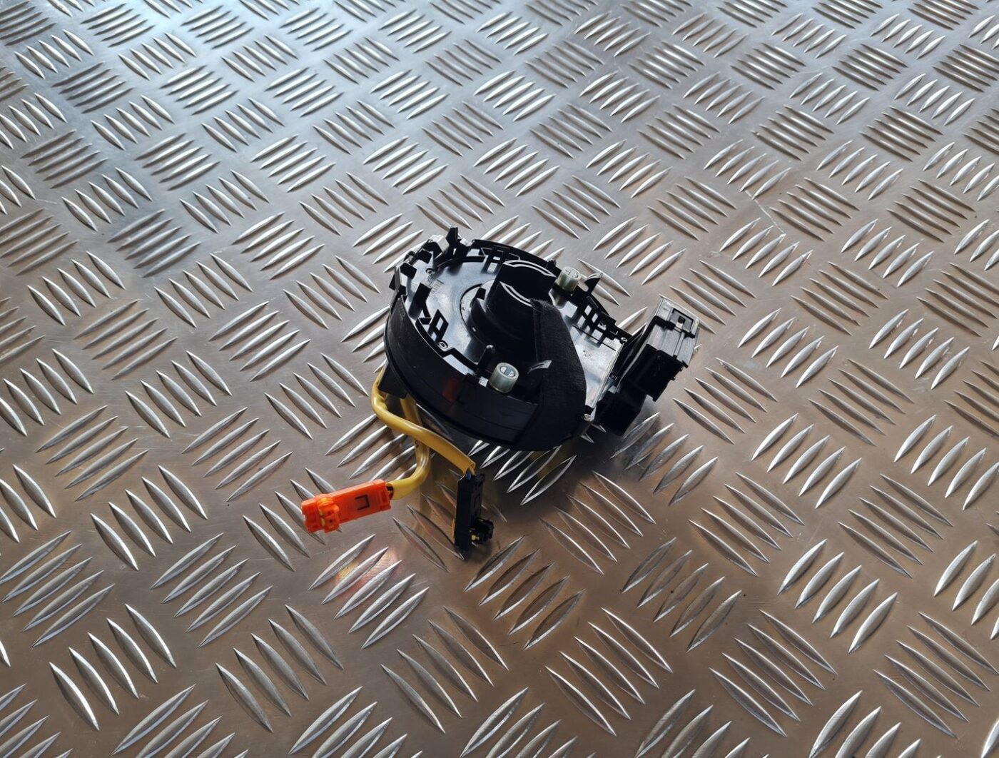 Drošības spilvena slīdgredzens priekš TOYOTA AVENSIS 2007