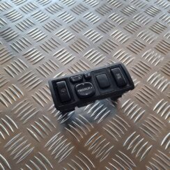 Mērinstrumentu paneļa pārslēgšanas pogas priekš TOYOTA AVENSIS 2007