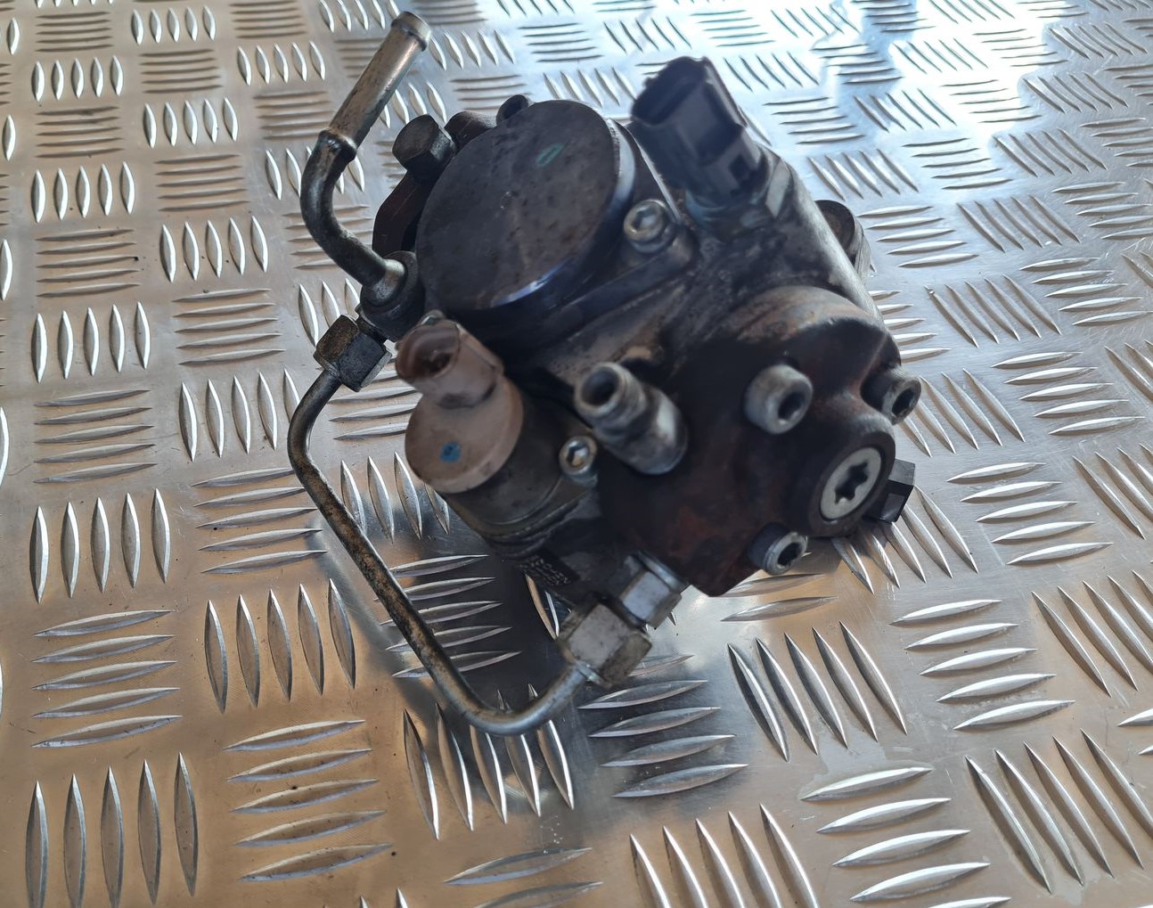 Augstspiediena degvielas sūknis priekš TOYOTA AVENSIS 2007 5 Augstspiediena degvielas sūknis priekš TOYOTA AVENSIS 2007