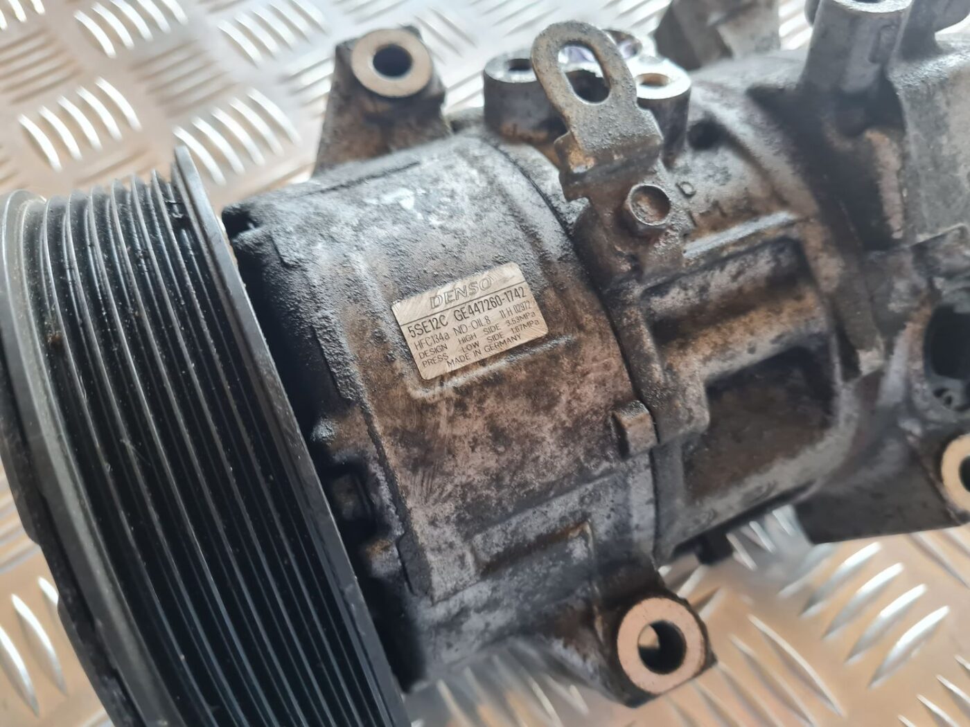 Gaisa kondicioniera kompresors priekš TOYOTA AVENSIS 2007 2 Gaisa kondicioniera kompresors priekš TOYOTA AVENSIS 2007