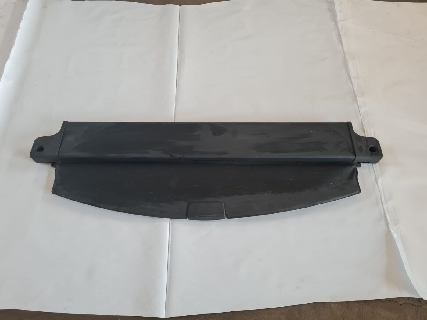 Bagāžnieka žalūzija priekš TOYOTA AVENSIS 2007 1 Bagāžnieka žalūzija priekš TOYOTA AVENSIS 2007