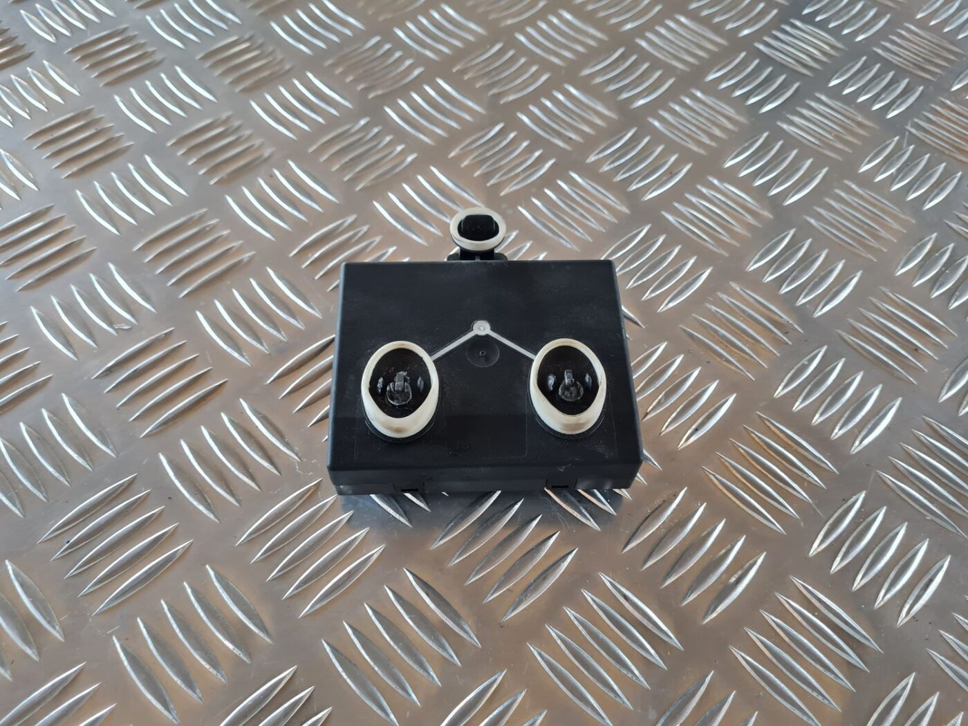 Priekšējo labo durvju vadības bloks priekš AUDI A6 AVANT 2006 S-LINE