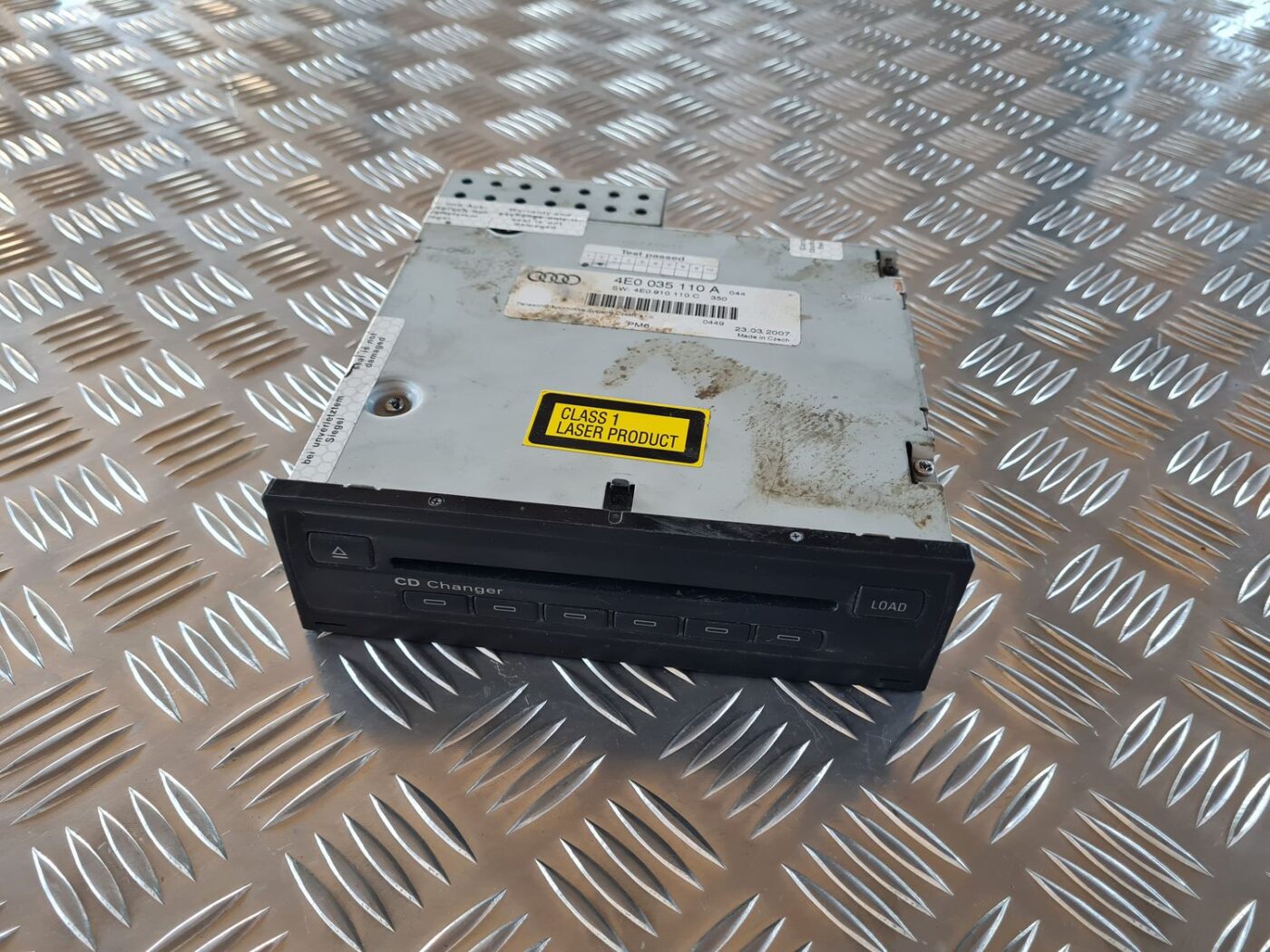 CD/DVD/Navigācijas bloks priekš AUDI A6 AVANT 2006 S-LINE 1 CD/DVD/Navigācijas bloks priekš AUDI A6 AVANT 2006 S-LINE