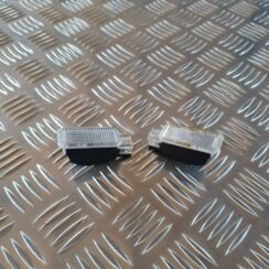 Apgaismojums durvju apdarē priekš AUDI A6 AVANT 2006 S-LINE