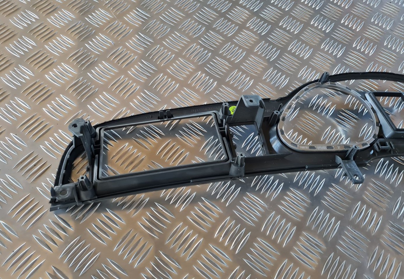 Spidometra apdare priekš AUDI A6 AVANT 2006 S-LINE 5 Spidometra apdare priekš AUDI A6 AVANT 2006 S-LINE