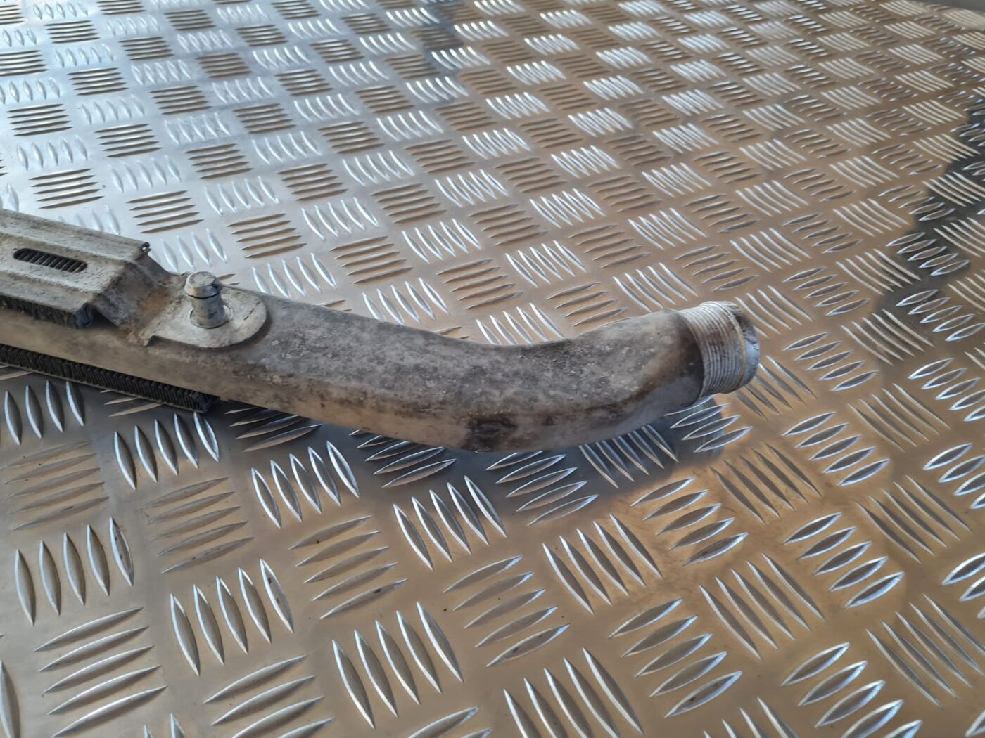 Interkulera caurule priekš AUDI A6 AVANT 2006 S-LINE 7 Interkulera caurule priekš AUDI A6 AVANT 2006 S-LINE