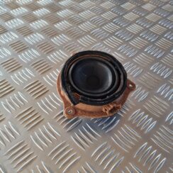 Durvju skaļrunis, apakšā priekš AUDI A6 AVANT 2006 S-LINE