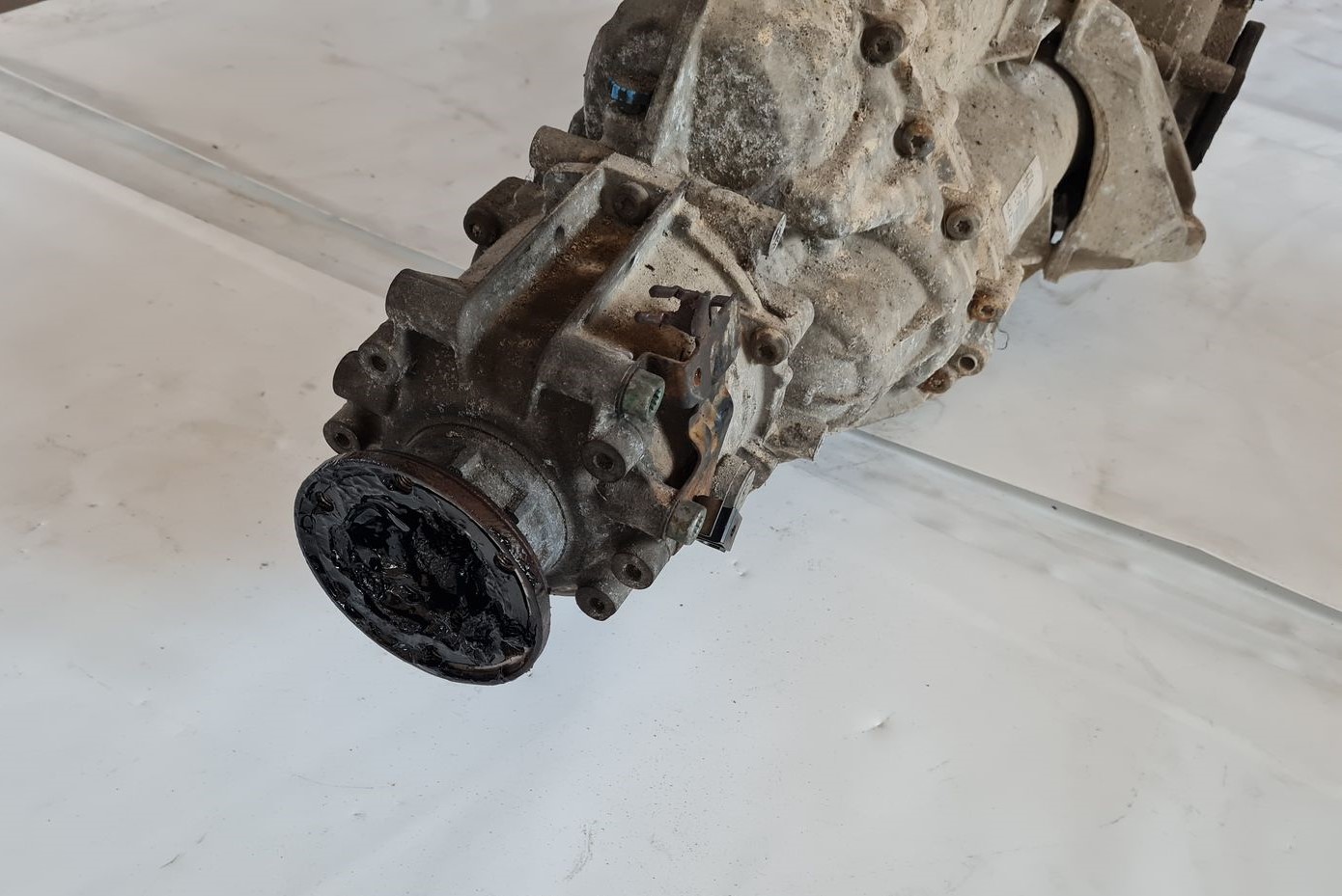 Automātiskā pārnesumkārba priekš AUDI A6 AVANT 2006 S-LINE 3 Automātiskā pārnesumkārba priekš AUDI A6 AVANT 2006 S-LINE