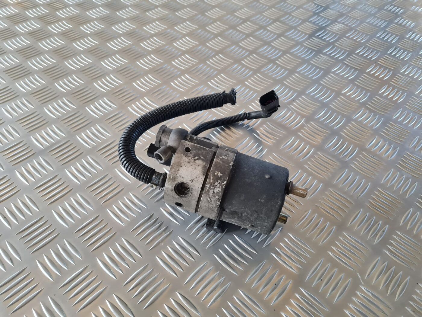 Vakuuma sūknis priekš AUDI A4 2000 AVANT 5 Vakuuma sūknis priekš AUDI A4 2000 AVANT