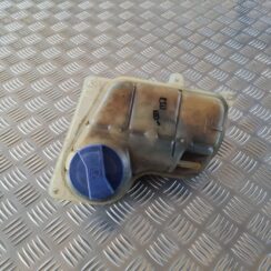 Dzesēšanas šķidruma tvertne priekš AUDI A4 2000 AVANT