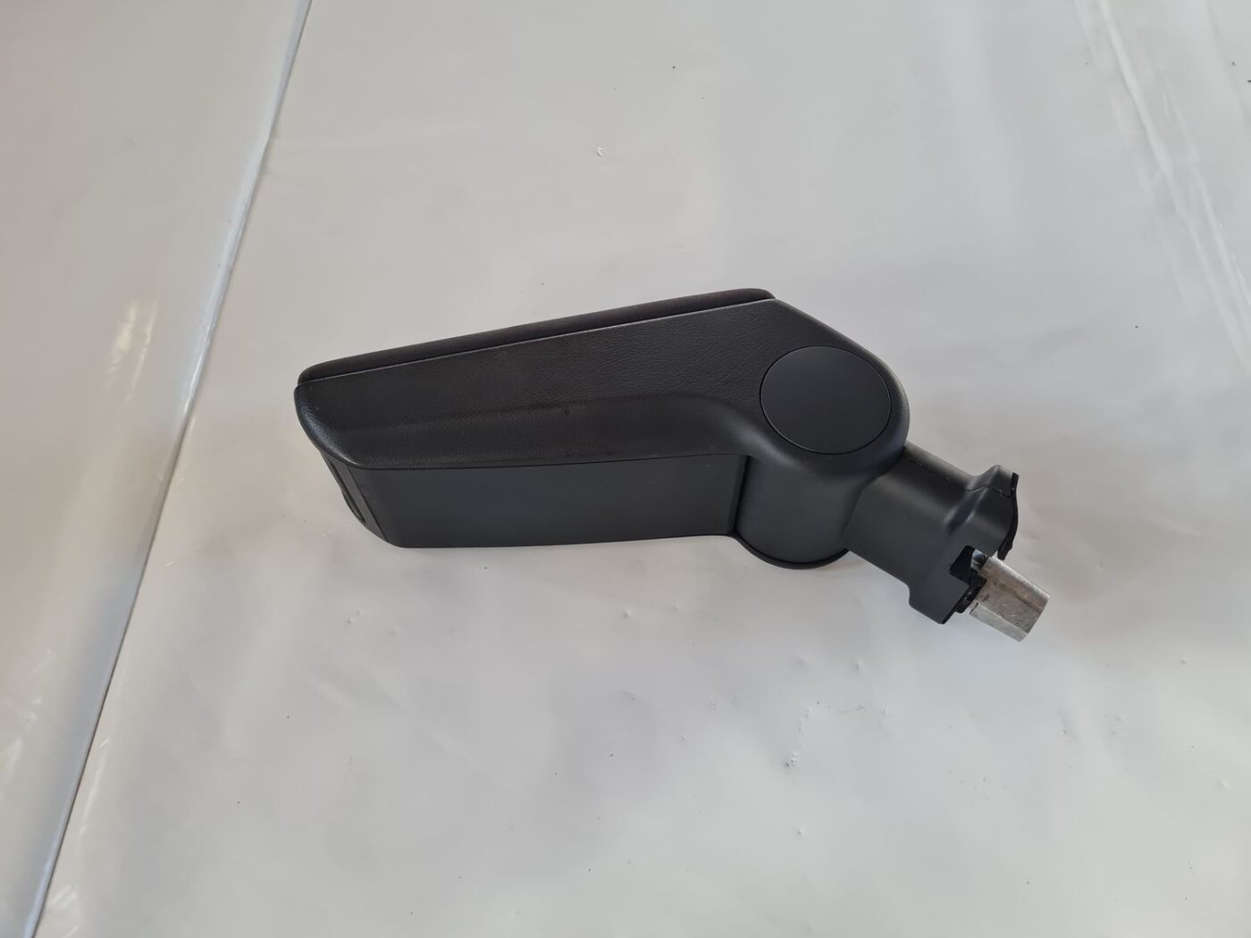 Roku balsts priekš AUDI A4 2000 AVANT 2 Roku balsts priekš AUDI A4 2000 AVANT