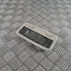 Aizmugurējo sēdvietu apgaismojums priekš TOYOTA AVENSIS 2007