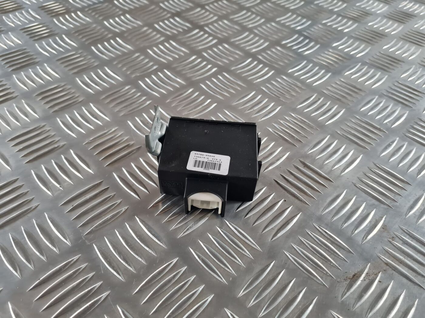 Imobilaizera vadības bloks priekš TOYOTA AVENSIS 2007 1 Imobilaizera vadības bloks priekš TOYOTA AVENSIS 2007