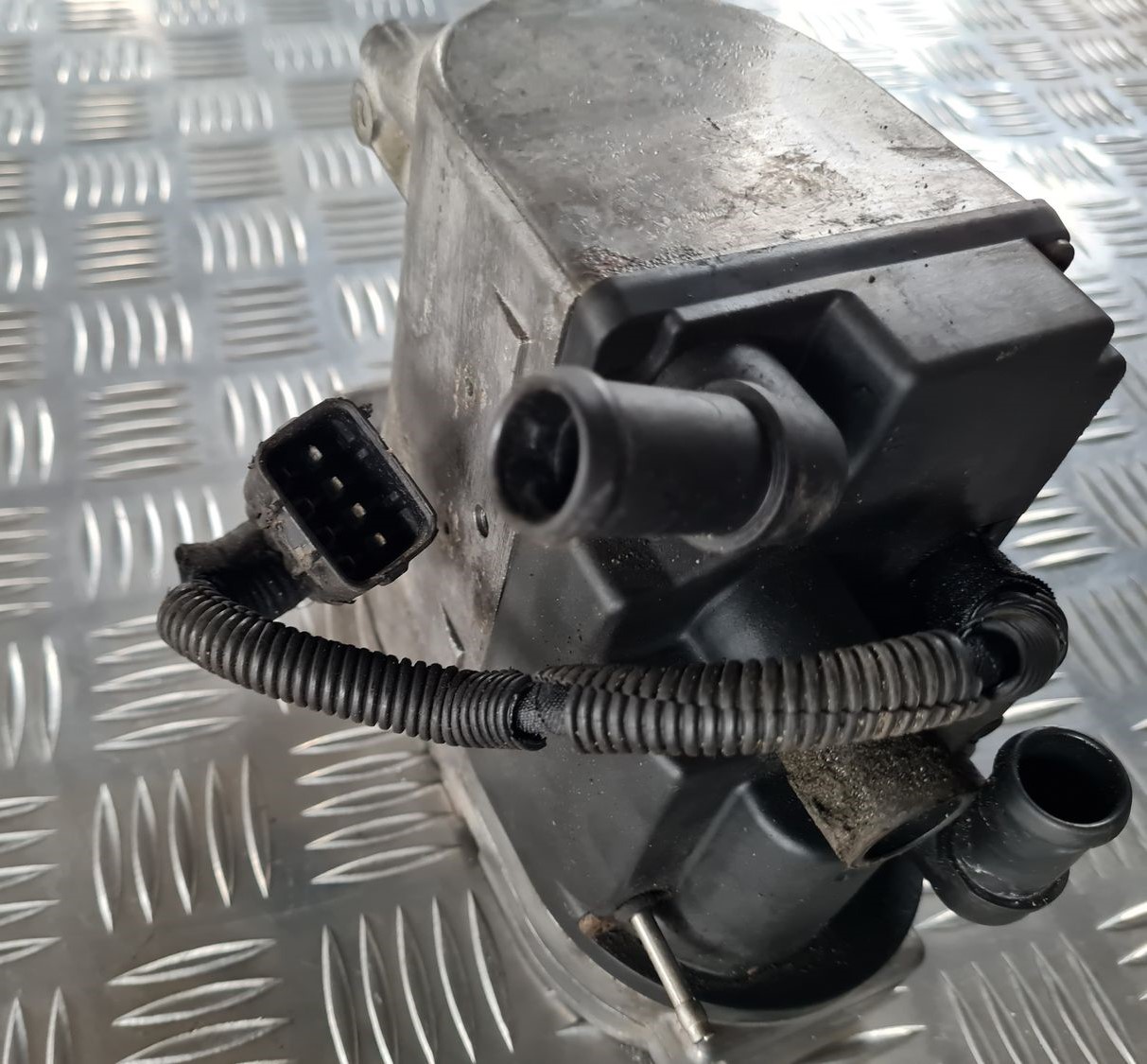 Autonomais sildītājs (Webasto) priekš TOYOTA AVENSIS 2007 4 Autonomais sildītājs (Webasto) priekš TOYOTA AVENSIS 2007