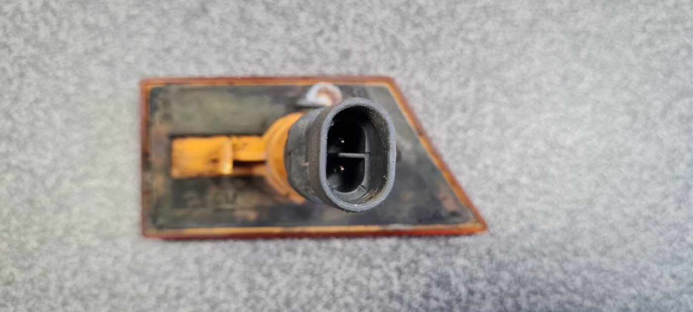 Pagrieziena signala lukturis priekš OPEL VECTRA C 2006 6 Pagrieziena signala lukturis priekš OPEL VECTRA C 2006