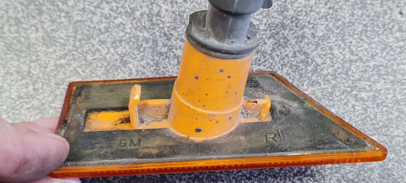 Pagrieziena signala lukturis priekš OPEL VECTRA C 2006 3 Pagrieziena signala lukturis priekš OPEL VECTRA C 2006