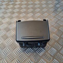 Krūzes turētājs priekš AUDI A6 2008