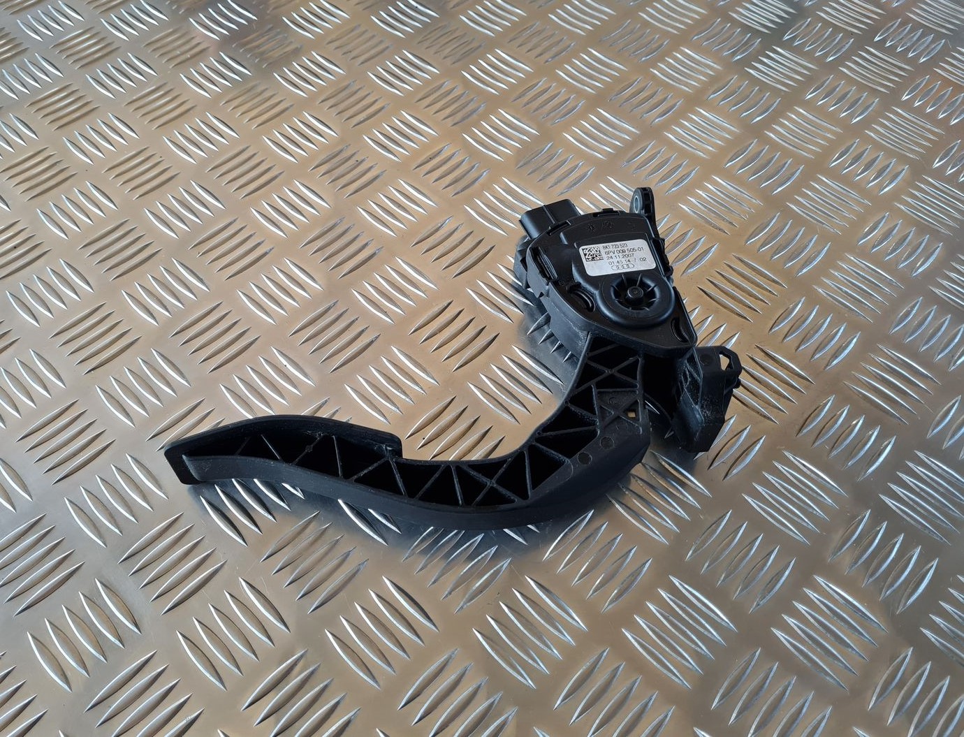 Gāzes pedālis priekš AUDI A6 2008 2 Gāzes pedālis priekš AUDI A6 2008