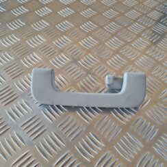 Salona rokturis griestos priekš AUDI A6 2008