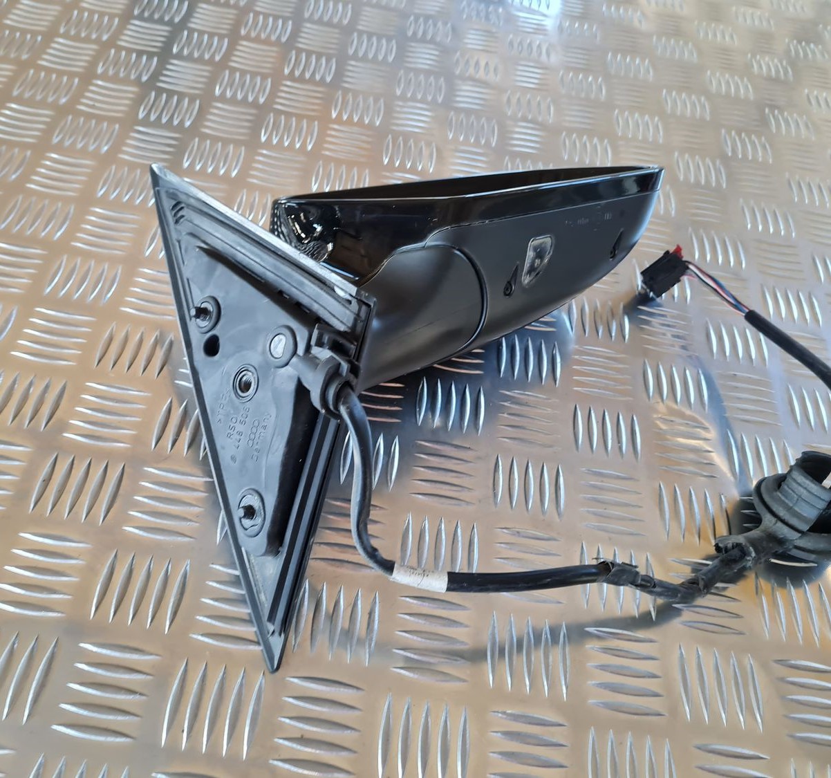 Ārējais spogulis, pa labi priekš AUDI A6 2008