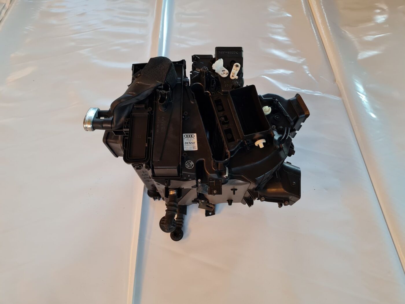 Salona sildītājs priekš AUDI A6 2008 3 Salona sildītājs priekš AUDI A6 2008