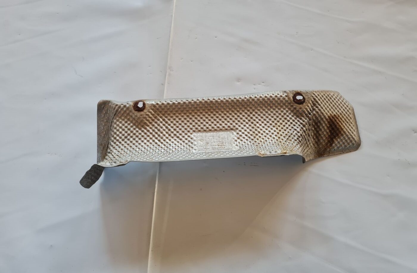 Izpūtēja sistēmas karstuma aizsargs priekš AUDI A6 2008