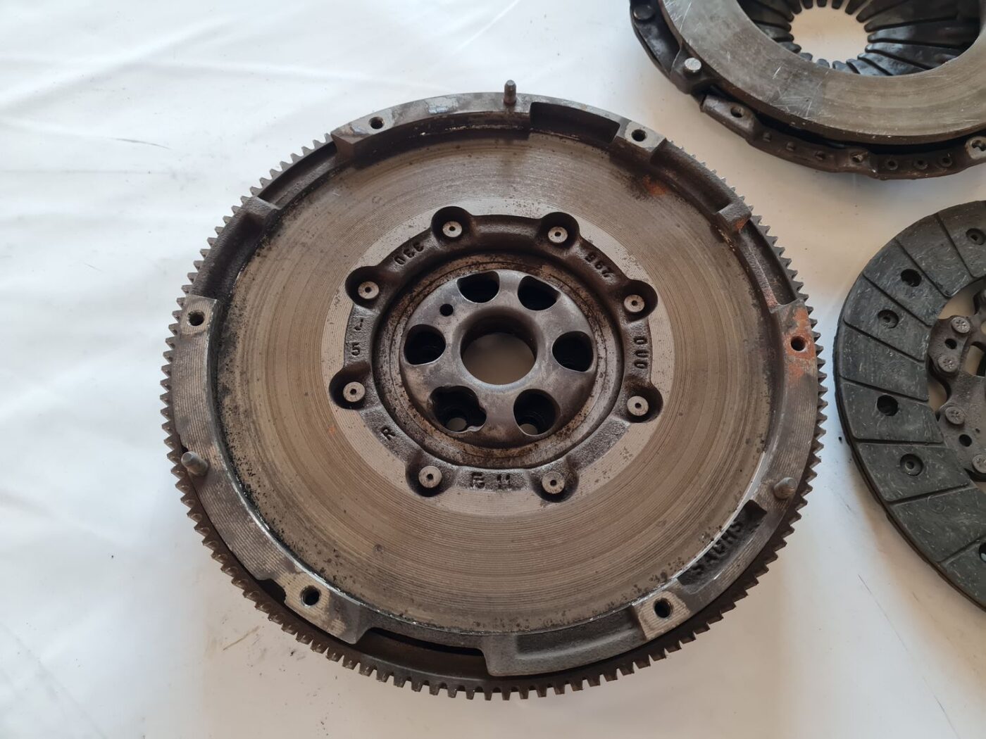 Sajūga komplekts priekš VW PASSAT B6 2006 ANGL. UNIVERSAL