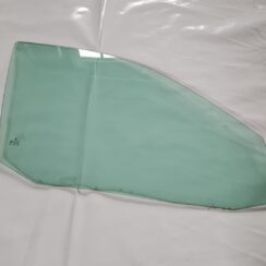 Priekšējo labo durvju stikls priekš VW GOLF IV 1999