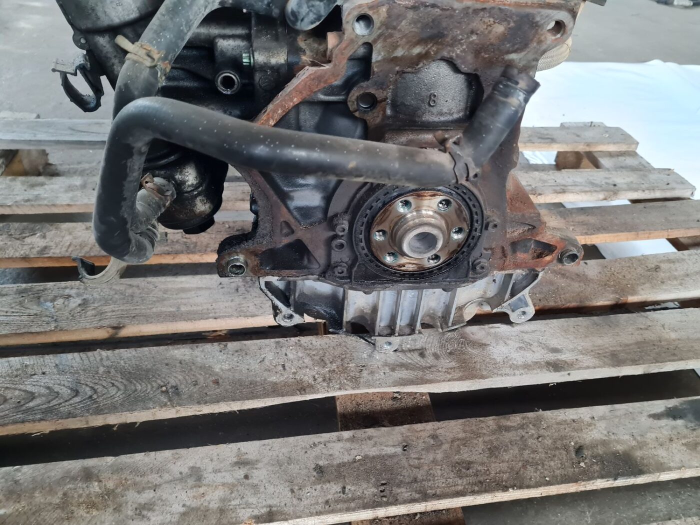 Dzinējs priekš VW GOLF IV 1999 4 Dzinējs priekš VW GOLF IV 1999