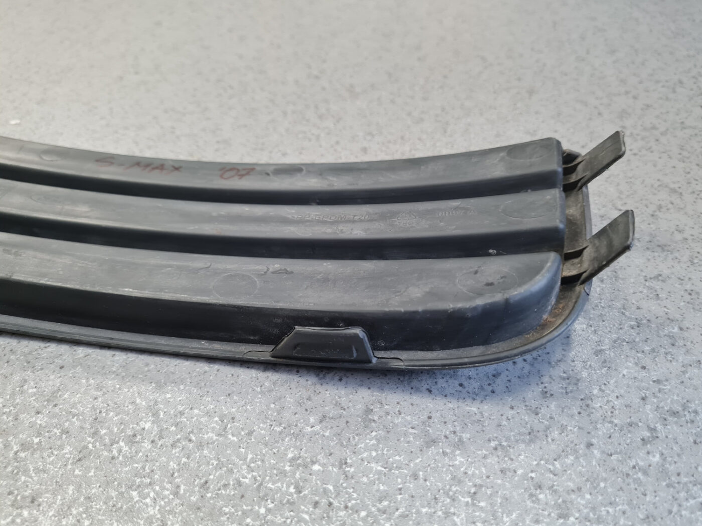 Miglas luktura reste, pa labi priekš FORD S-MAX 2007 5 Miglas luktura reste, pa labi priekš FORD S-MAX 2007