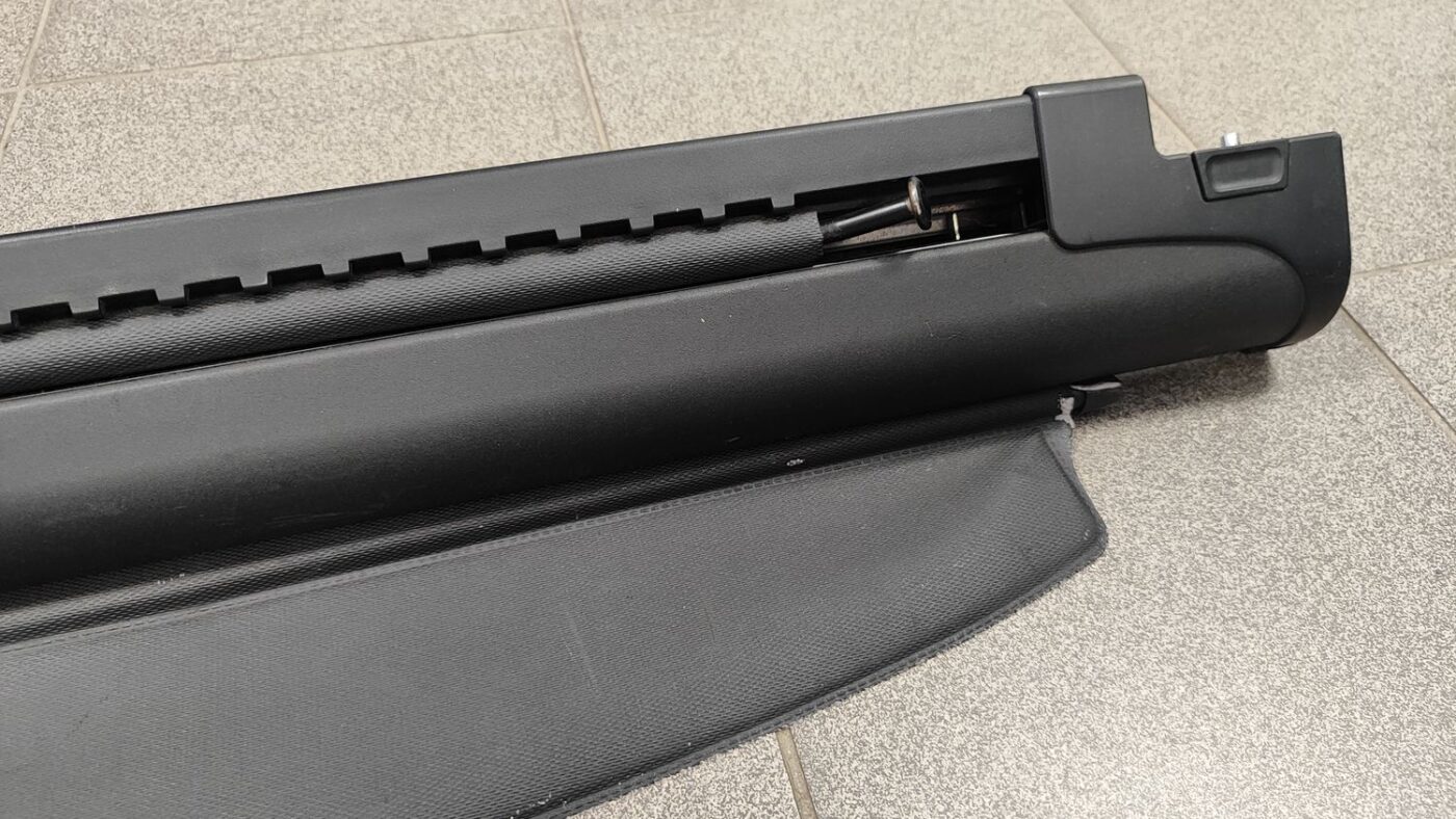 Bagāžnieka žalūzija priekš BMW 320D E46 2004 TOURING 12 Bagāžnieka žalūzija priekš BMW 320D E46 2004 TOURING