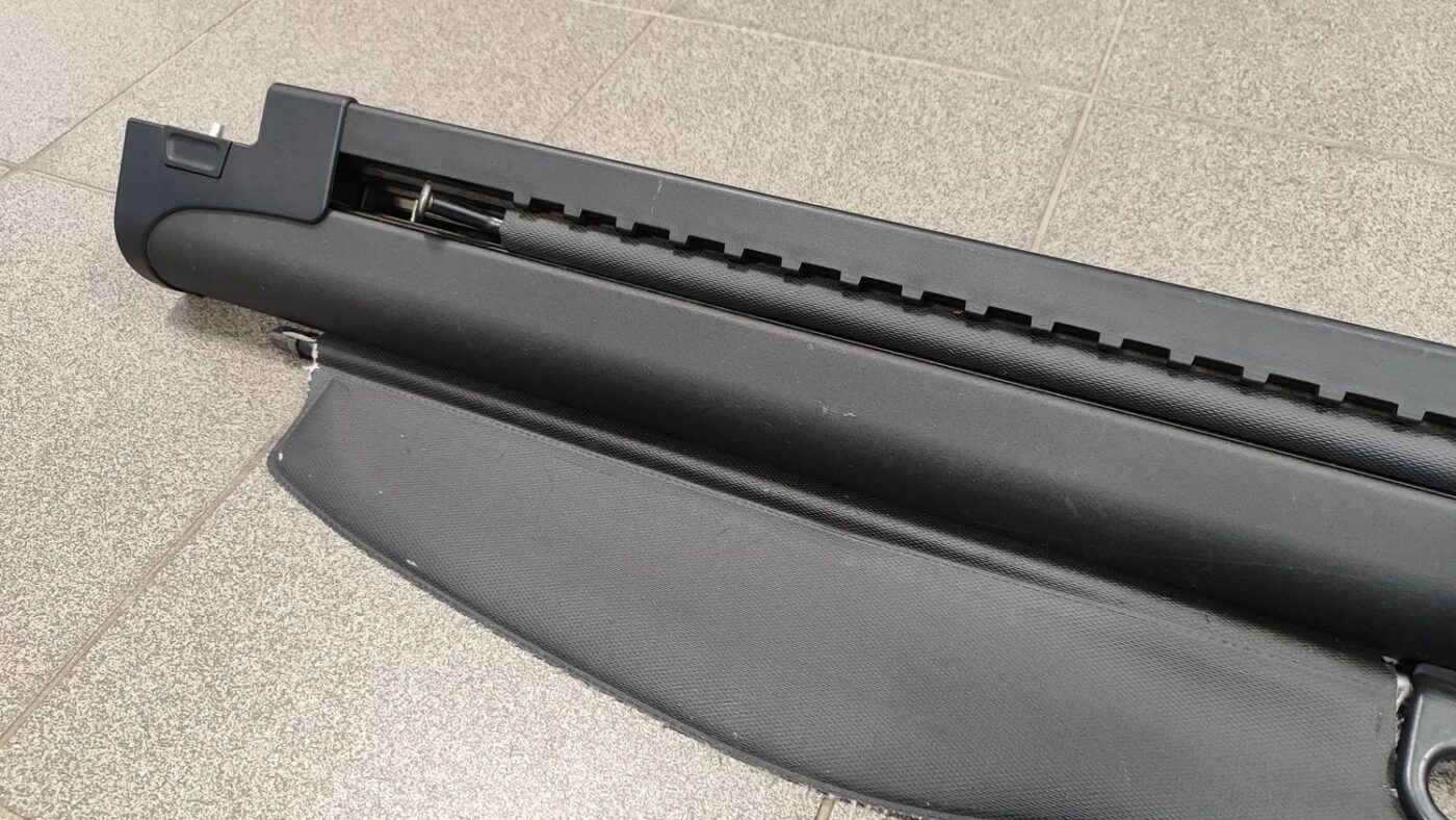 Bagāžnieka žalūzija priekš BMW 320D E46 2004 TOURING 11 Bagāžnieka žalūzija priekš BMW 320D E46 2004 TOURING