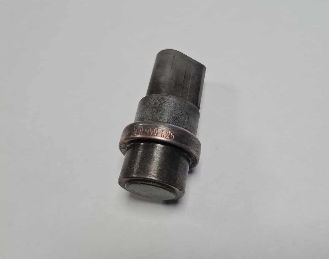 Dzesēšanas šķidruma temperatūras sensors priekš VW GOLF IV 1999 3 Dzesēšanas šķidruma temperatūras sensors priekš VW GOLF IV 1999