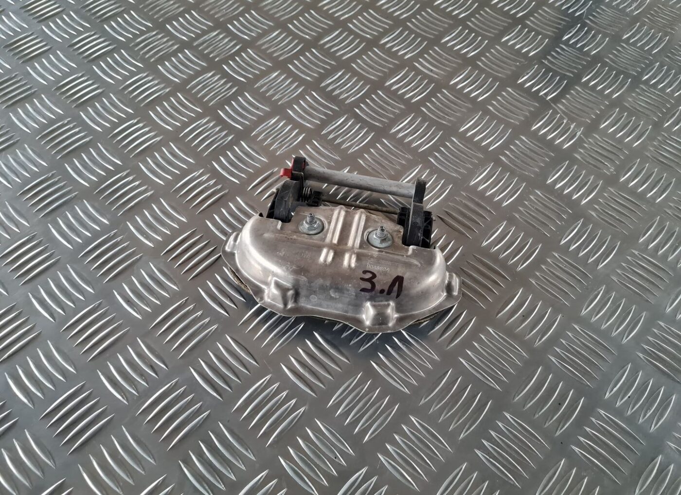 Aizmugurējais kreisais durvju rokturis priekš OPEL MERIVA 2004 2 Aizmugurējais kreisais durvju rokturis priekš OPEL MERIVA 2004