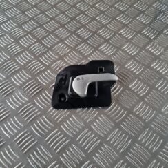 Salona durvju rokturis, priekšējais labais priekš OPEL MERIVA 2004