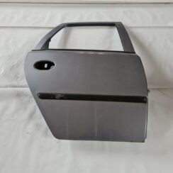 Aizmugurējās labās durvis priekš OPEL MERIVA 2004